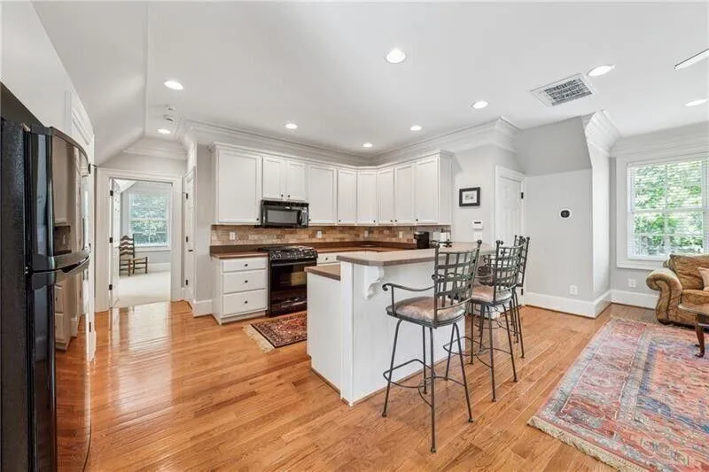 Milton, Georgia 30004, United States, 8 Bedrooms Bedrooms, ,10 BathroomsBathrooms,Residential,Active,122598