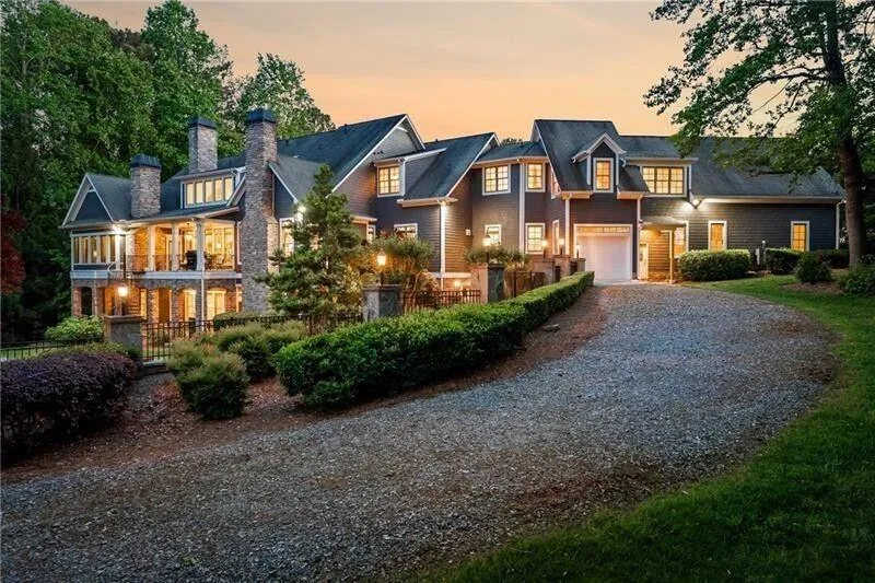 Milton, Georgia 30004, United States, 8 Bedrooms Bedrooms, ,10 BathroomsBathrooms,Residential,Active,122598