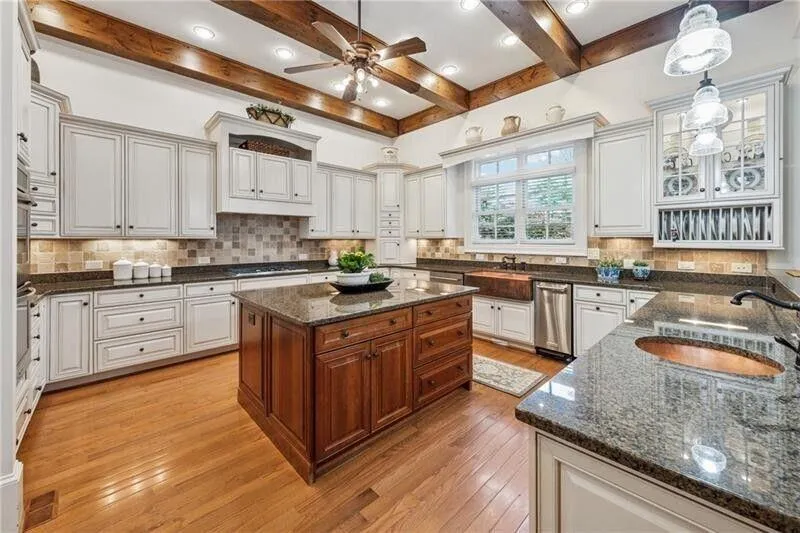 Milton, Georgia 30004, United States, 8 Bedrooms Bedrooms, ,10 BathroomsBathrooms,Residential,Active,122598