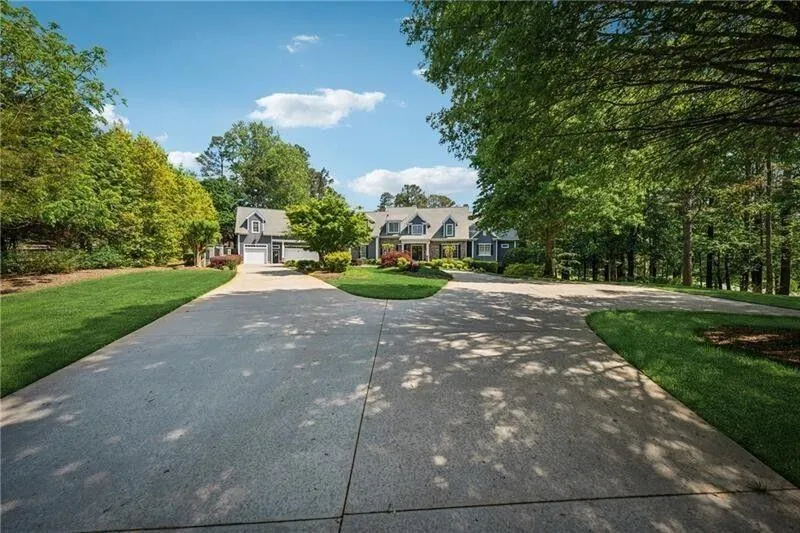 Milton, Georgia 30004, United States, 8 Bedrooms Bedrooms, ,10 BathroomsBathrooms,Residential,Active,122598