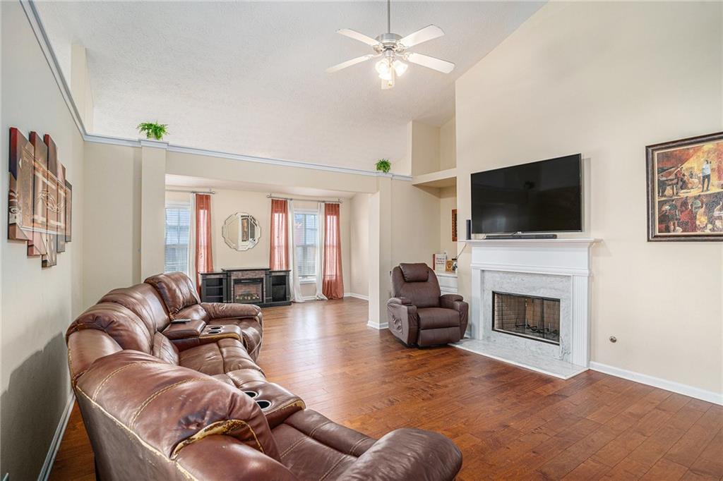 1104 Aqua Shore Drive