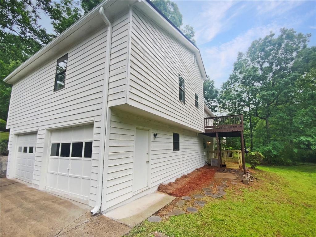 2325 Sebring Court, Marietta, Georgia image 2