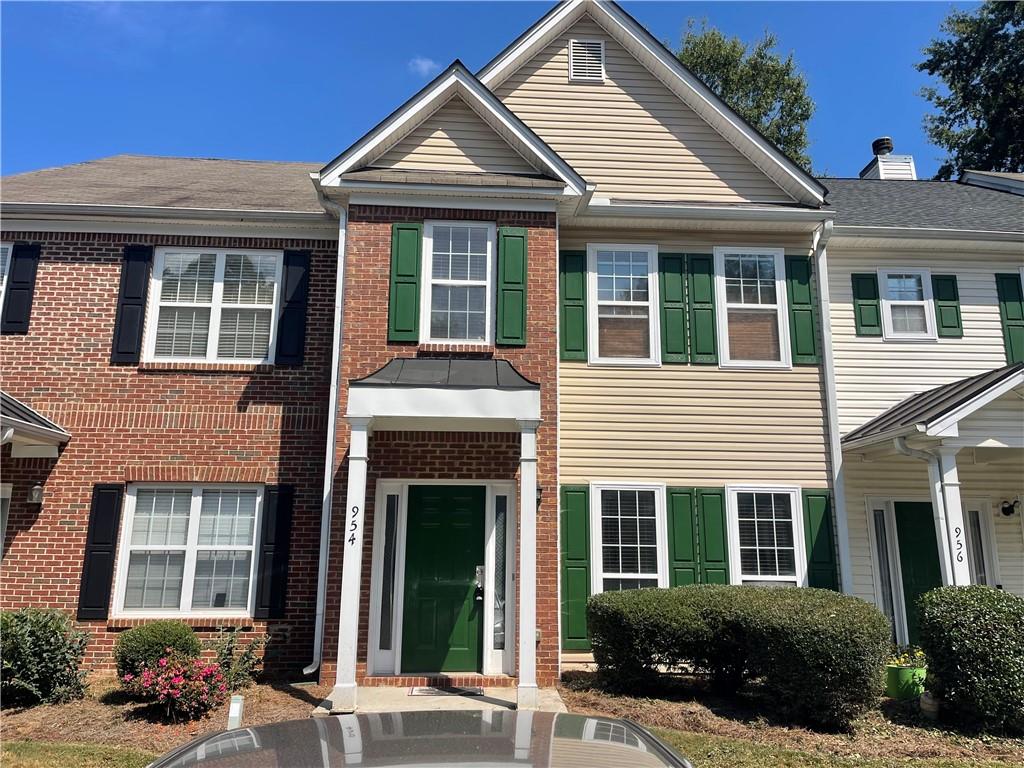 Creekside at Wellington - Residential Lease
