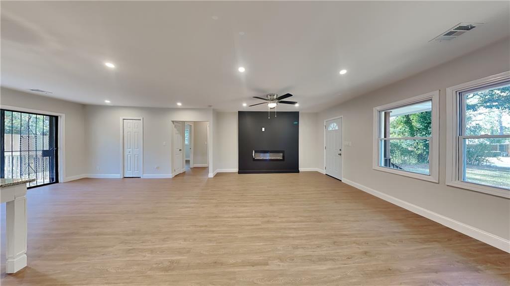 1864 PINEDALE Place