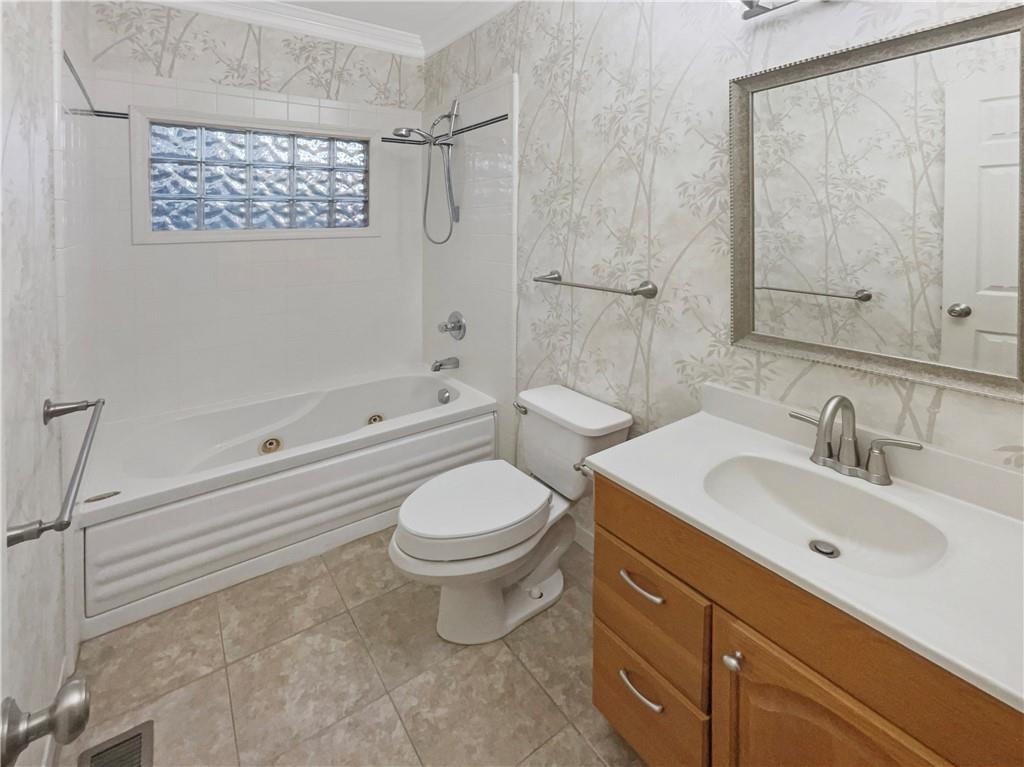 2688 Kelly Cove Drive, Buford, Georgia image 28