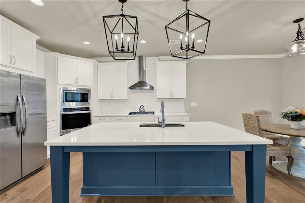 249 Fountain Oak Way