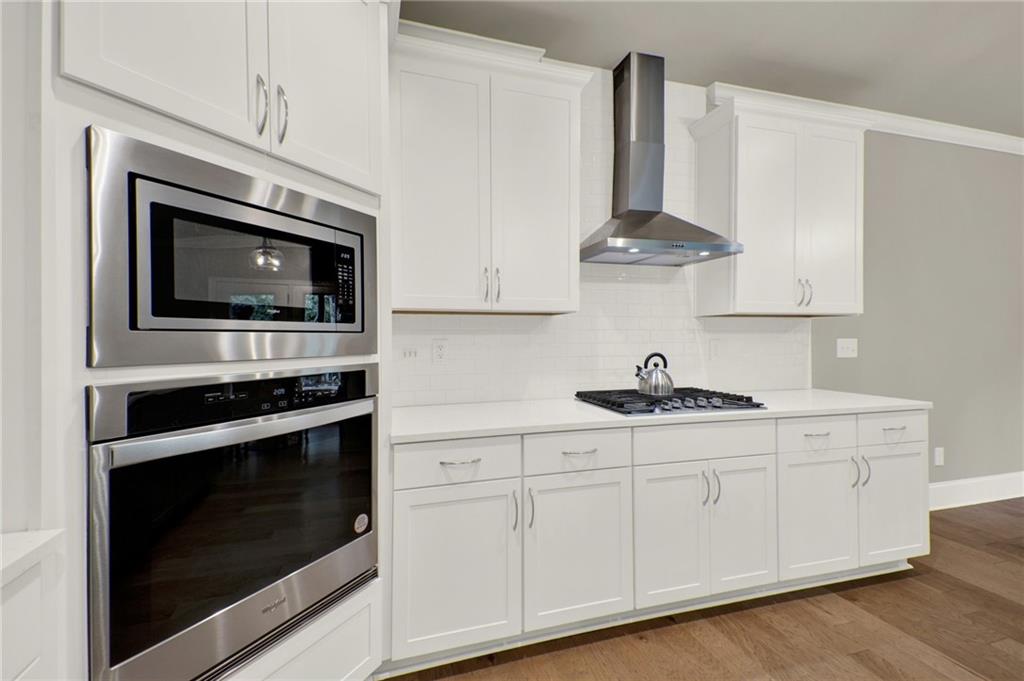 249 Fountain Oak Way