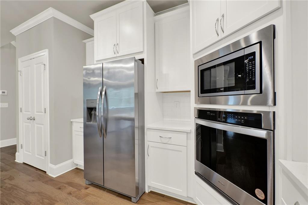 249 Fountain Oak Way
