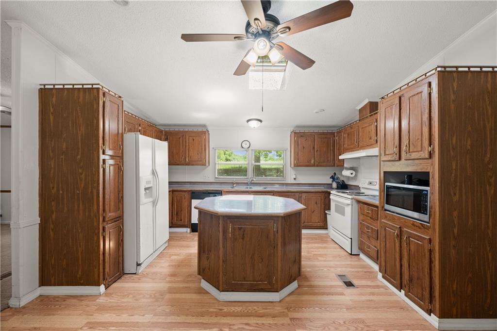 1000 Jim Johnson Road, Winder, Georgia image 15