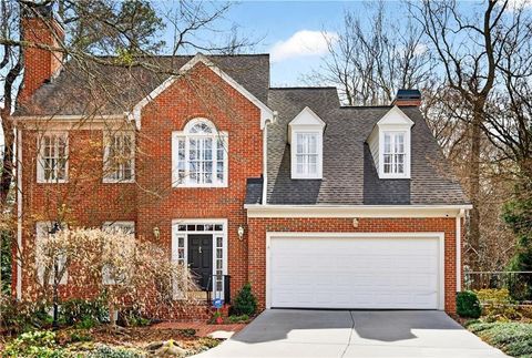 Photo of 2110 Village Point NE, Brookhaven, GA 30319 (MLS # 7711995)