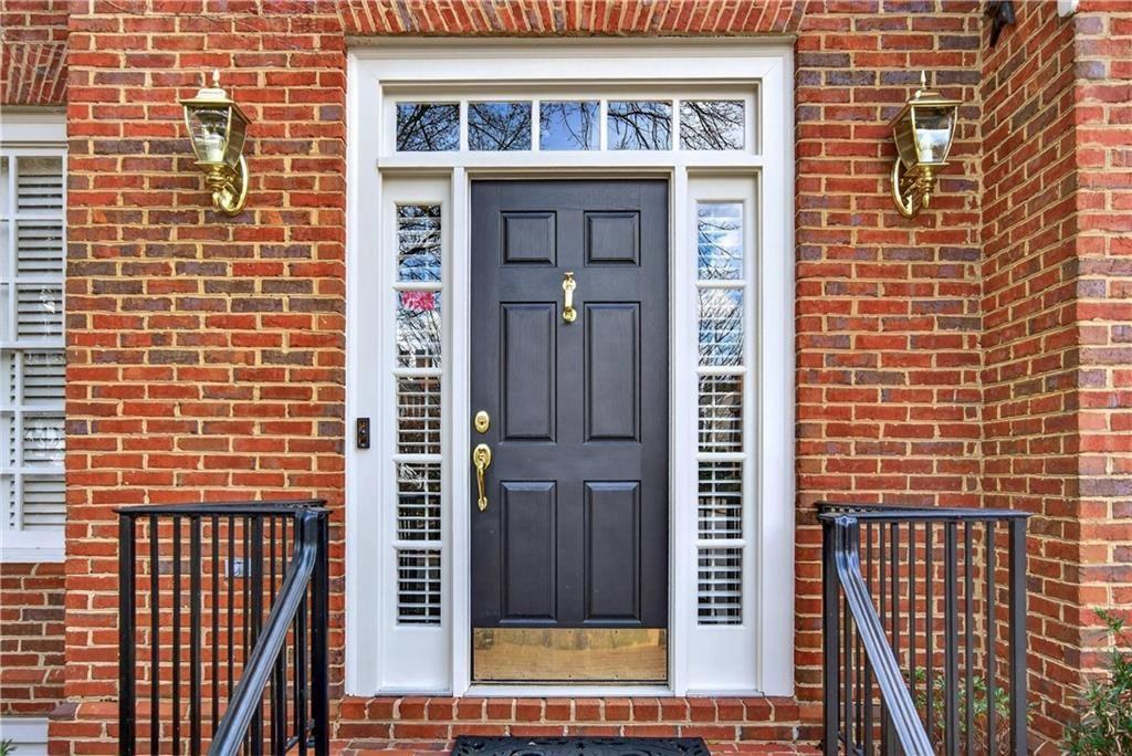 2110 Village Point NE