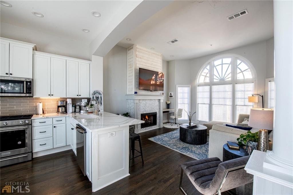 3541 Roswell Road NE 4