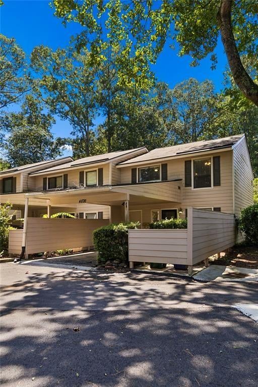 4876 Twin Lakes Trail