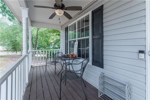 A home in Flowery Branch