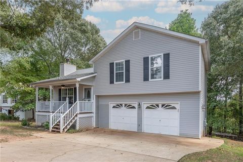 A home in Flowery Branch