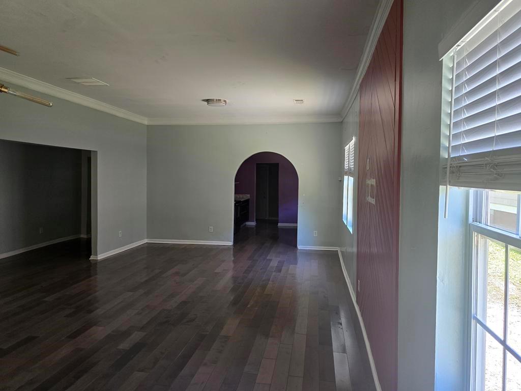 112 Brown Avenue SE