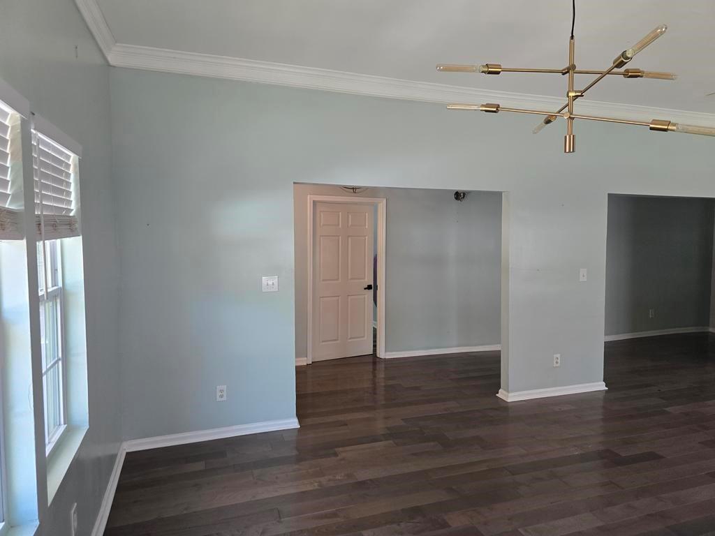 112 Brown Avenue SE
