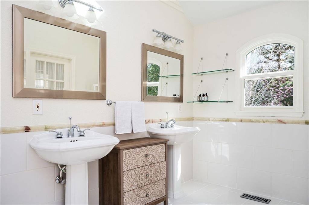 3290 Coachmans Way, Roswell, Georgia image 26