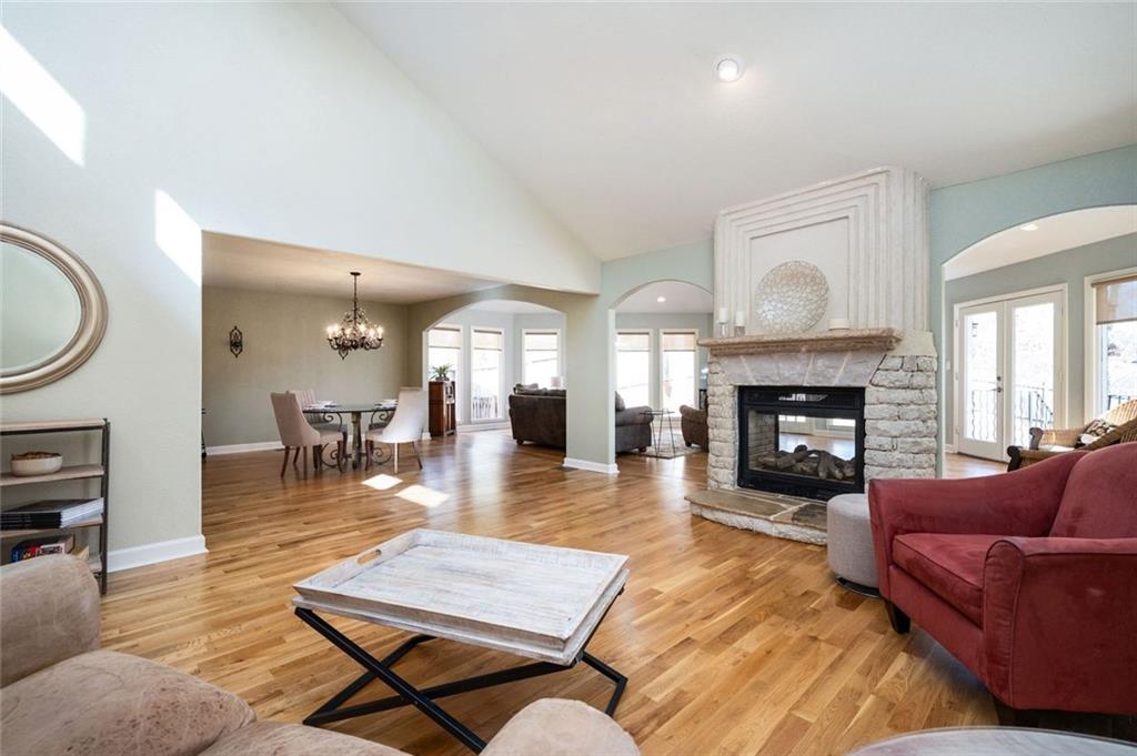 3290 Coachmans Way, Roswell, Georgia image 8