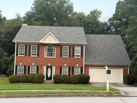 Homes For Sale - 2242 Vintage Oaks Drive<br/> Gwinnett County, Loganville, GA 30052