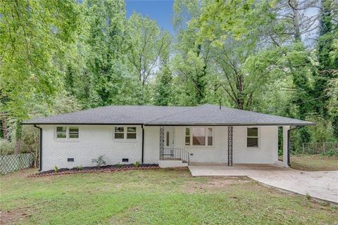 Photo of 6030 Ridge Drive SE, Mableton, GA 30126 (MLS # 7634503)