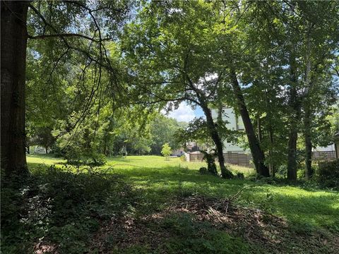 Vacant Land For Sale - 580 Seminole Avenue<br/> Atlanta, GA 30307
