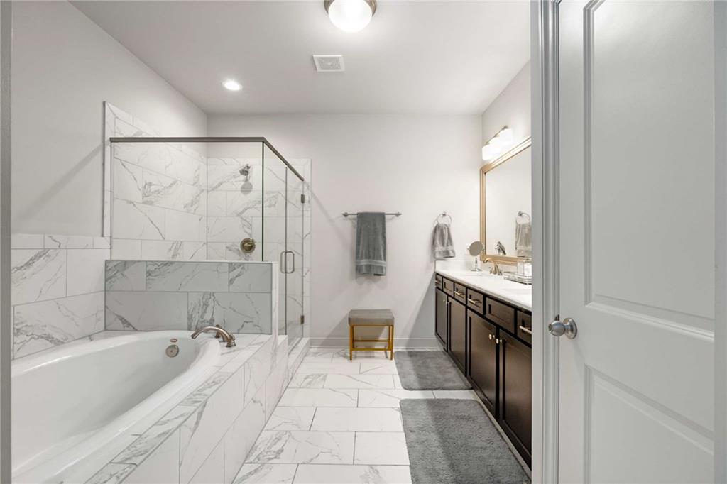 2468 Skyland Drive #32, Atlanta, Georgia image 28