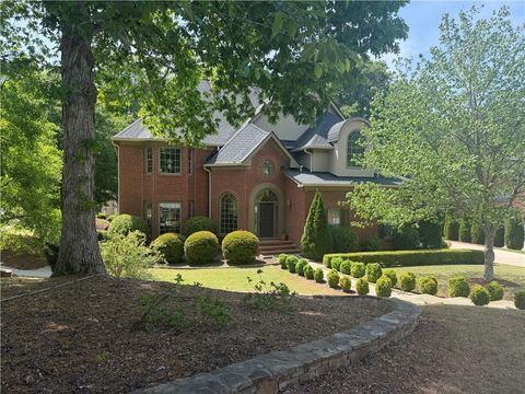 Photo of 4020 Royal Pennon Court, Peachtree Corners, GA 30092 (MLS # 7756899)