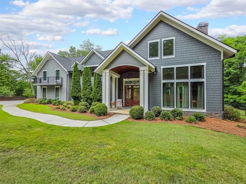 14 Allatoona Estates Drive SE