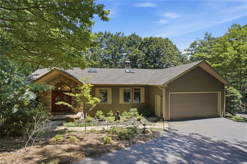 532 Cherokee Trail