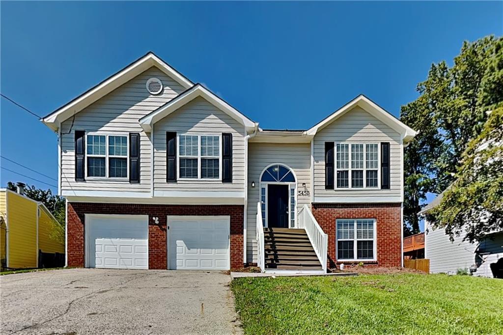 PRINCETON OAKS - Residential Lease