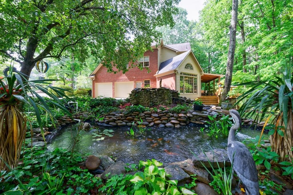 745 Devon Hill Court, Roswell, Georgia image 4