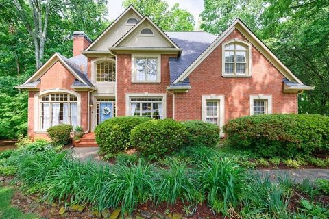 745 Devon Hill Court Roswell GA 30075