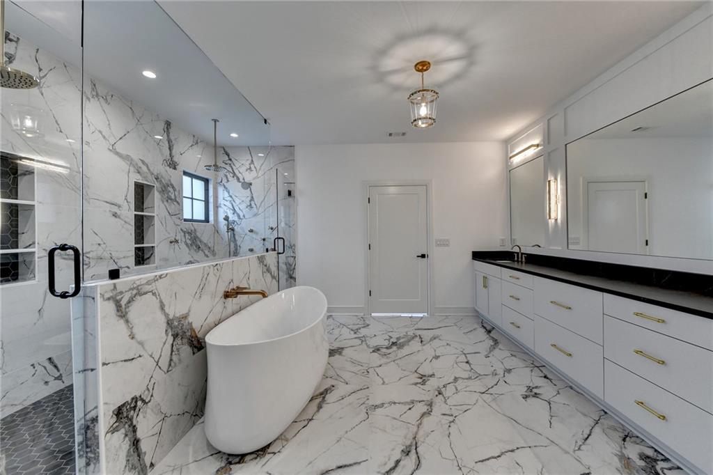 16011 Manor Club Drive, Alpharetta, Georgia image 23