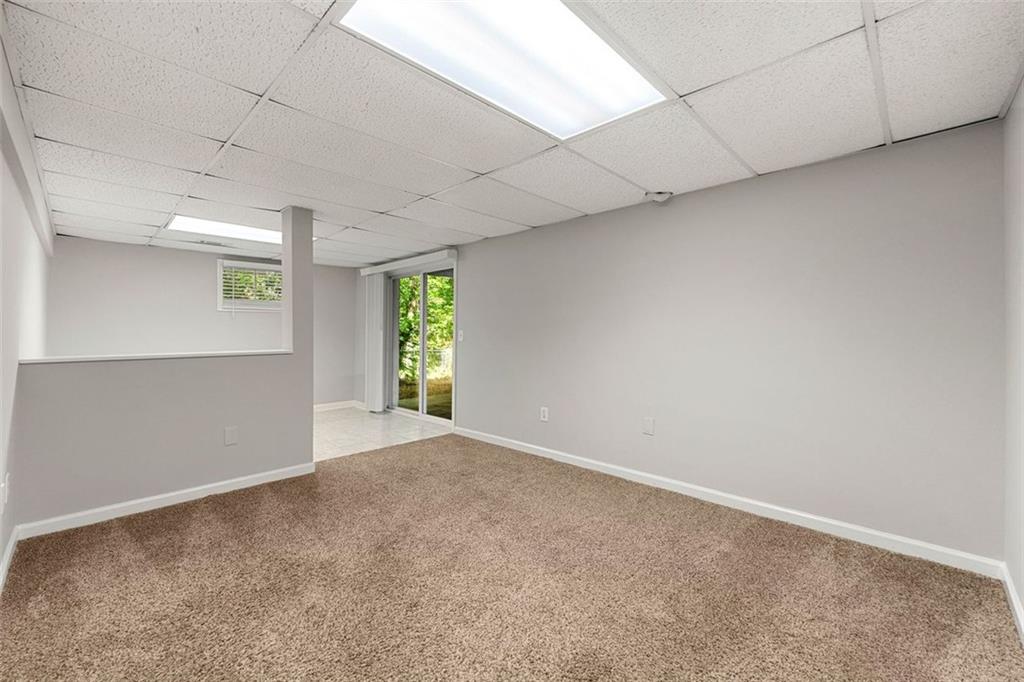 Roswell Downs - Residential