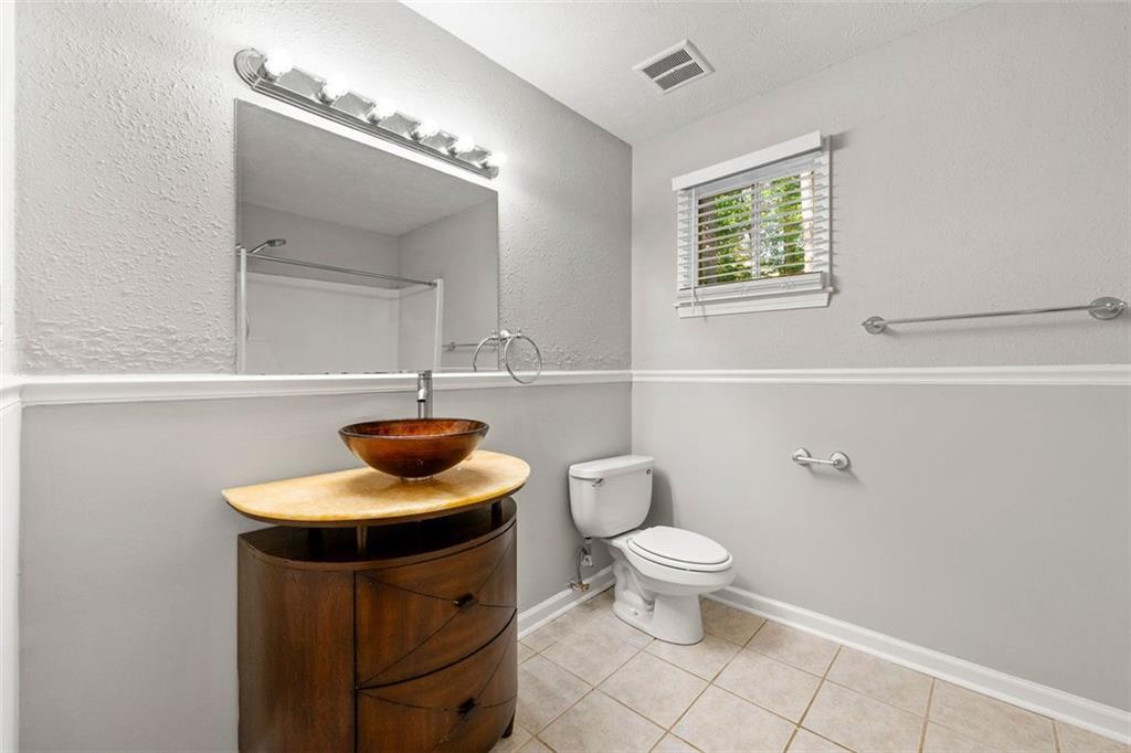 Roswell Downs - Residential