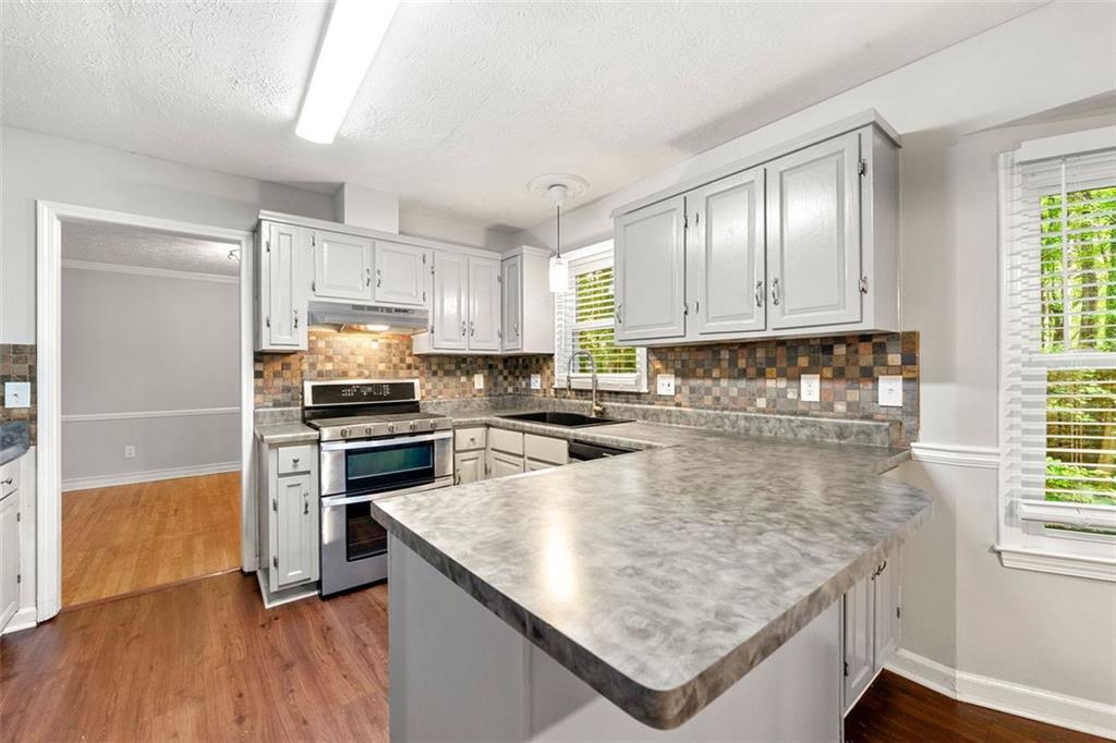 Roswell Downs - Residential