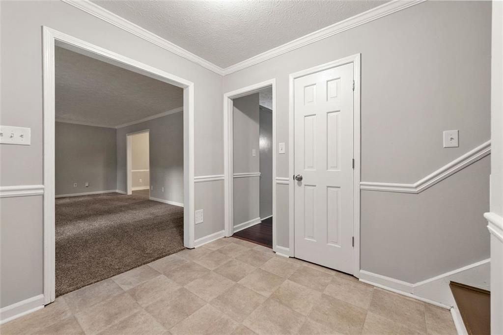 Roswell Downs - Residential