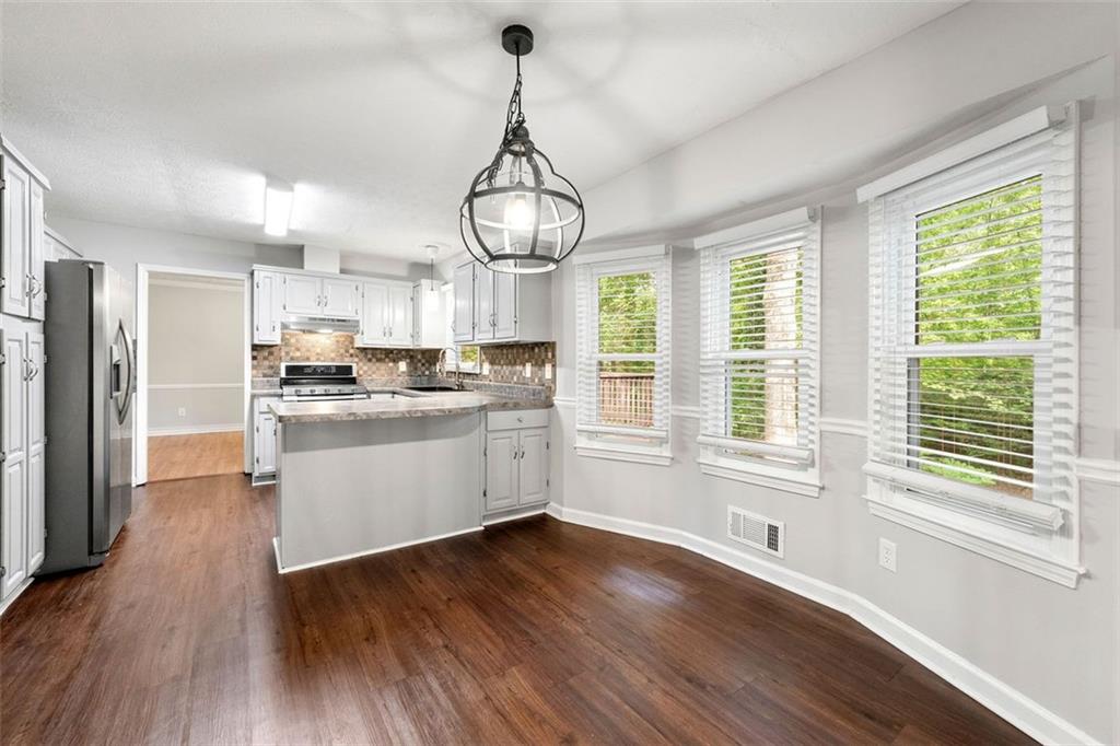 Roswell Downs - Residential