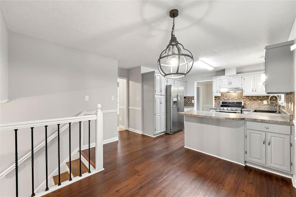 Roswell Downs - Residential