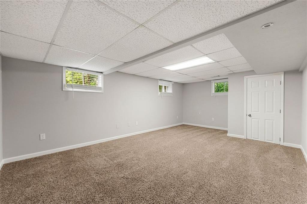 Roswell Downs - Residential