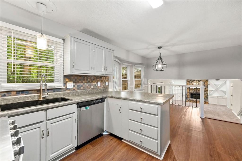 Roswell Downs - Residential