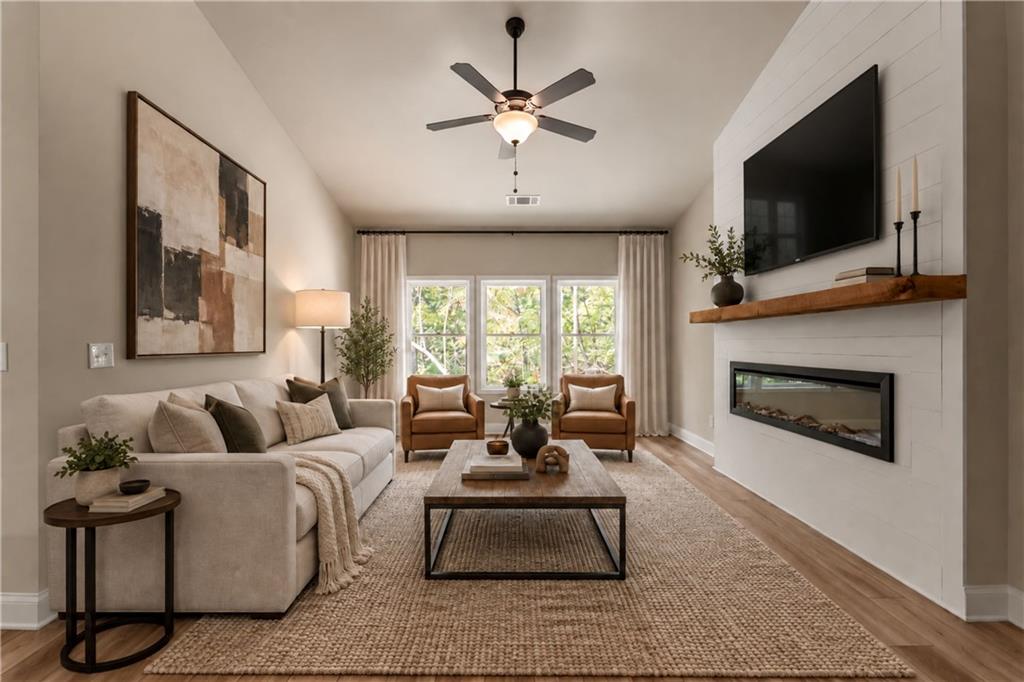 157 Silver Fox Loop