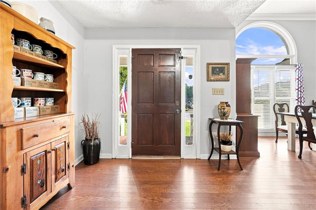 77 Wilshire Walk