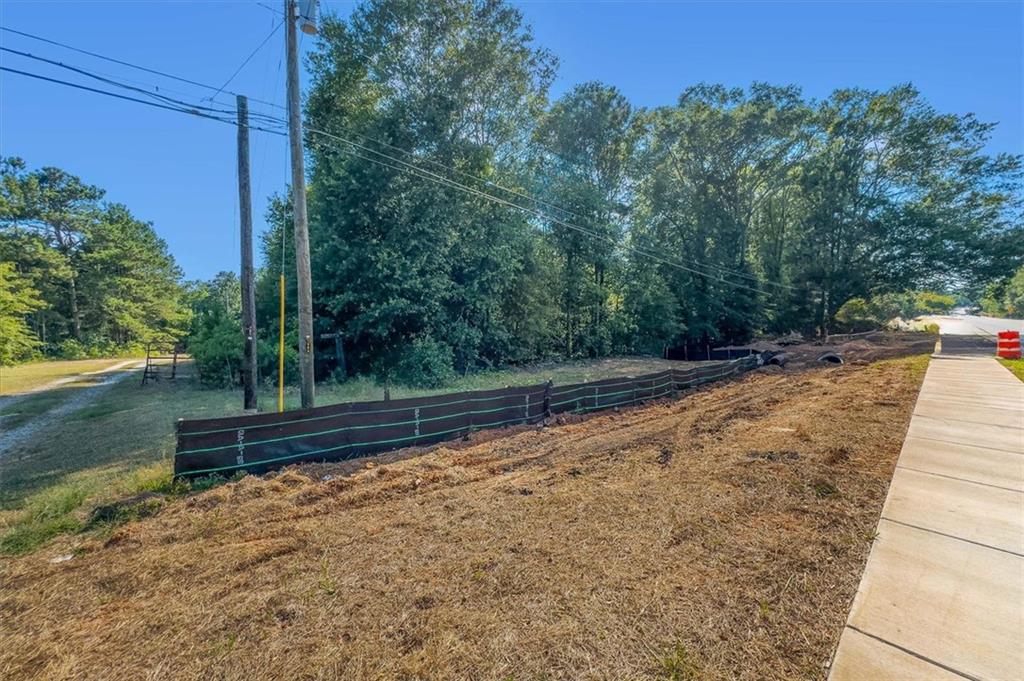 1960 Lost Mountain Road, Powder Springs, Georgia image 2