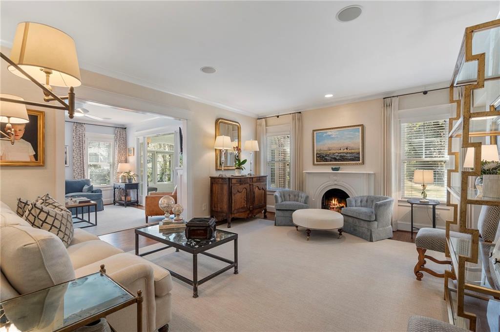 120 Peachtree Way NE