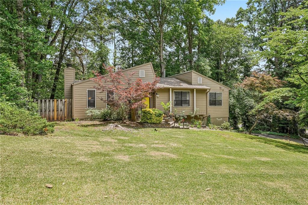 5014 Ridgewald Court NE