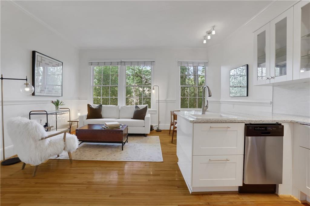 1350 N Morningside Drive NE 13