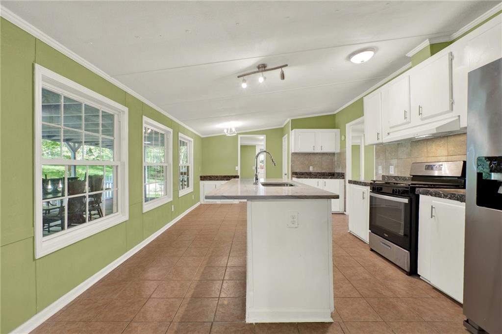 4653 Anns Trace, Acworth, Georgia image 12
