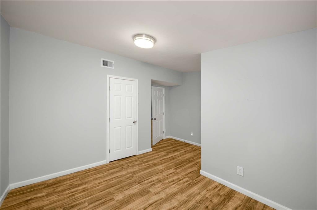 1596 Willowbrook Drive, Atlanta, Georgia image 39